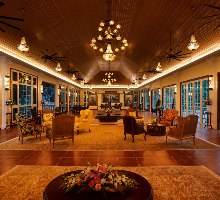 Lobby & Reception -