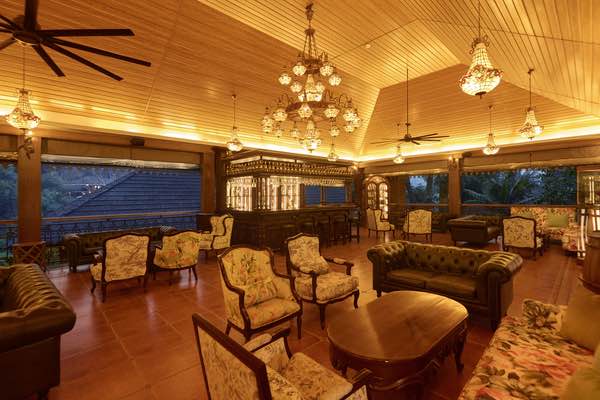 Hunters Lounge - Coorg Wilderness Resort & Spa