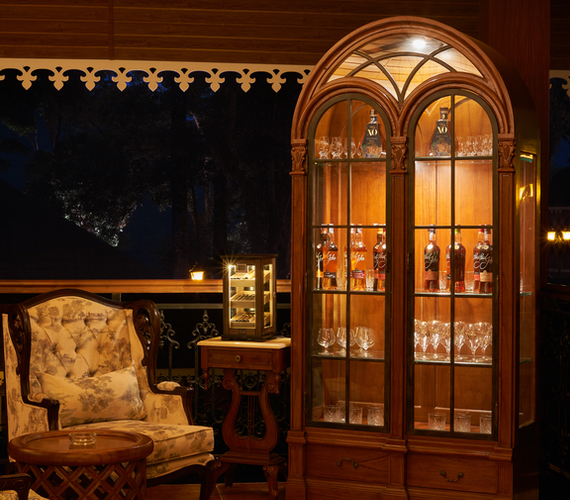 Hunters Lounge
