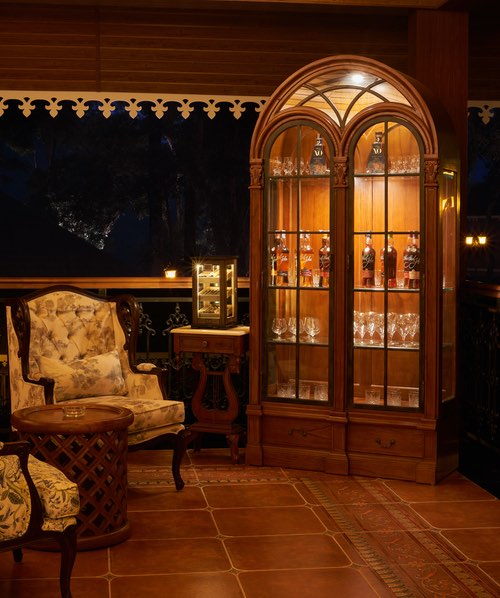 Hunters Lounge - Coorg Wildreness Resort & Spa
